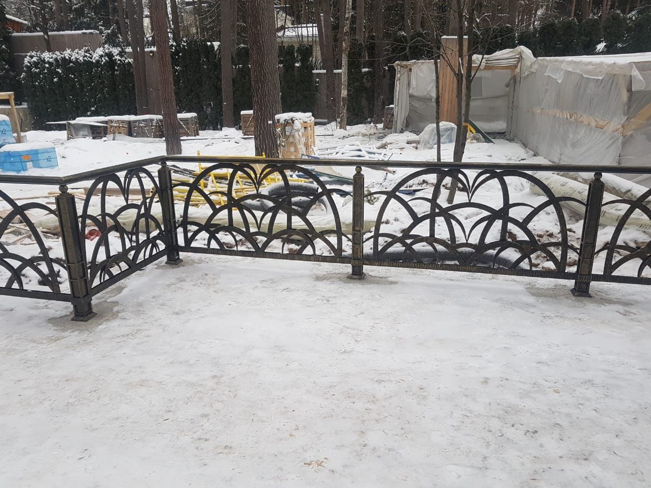 Кованые перила для беседок